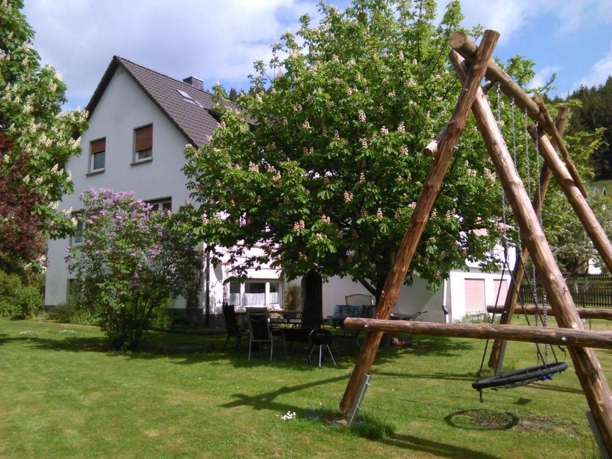 Mia Und Michel Im Sauerland Apartman Bad Berleburg Kültér fotó