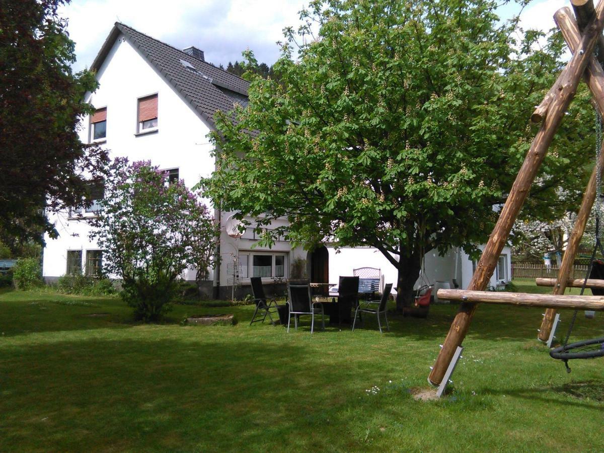Mia Und Michel Im Sauerland Apartman Bad Berleburg Kültér fotó